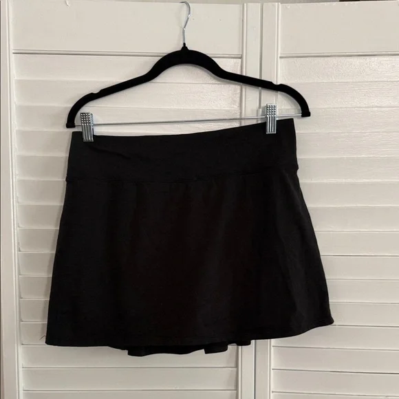 Vuori performance skirt in black heather size large - Picture 3 of 6
